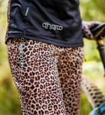 Pantalon-Mujer-Gravity-Pants-Leopard-Dharco