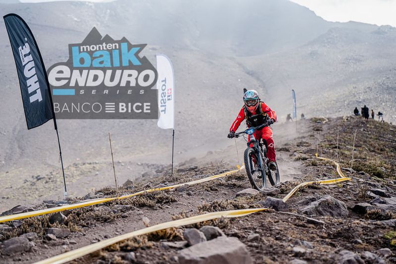 Fotos-Montenbaik-Enduro-La-Parva-Corredor-85
